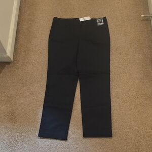 NY&CO Womens Signature Crop Pant